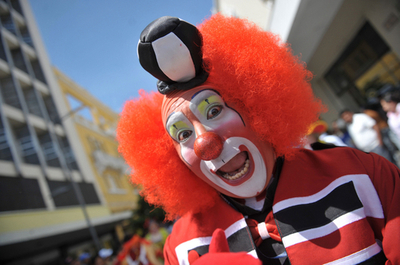 街がピエロでいっぱい！南米クラウン会議