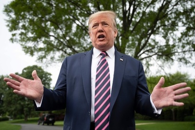 WHO拠出「恒久停止も」 トランプ氏が警告、脱退も示唆