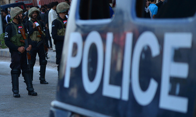 駆け落ちした男女を家族が感電死させる パキスタン