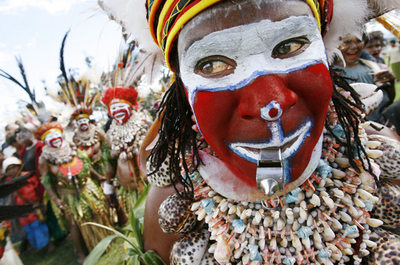 パプアニューギニアの全民族が集合