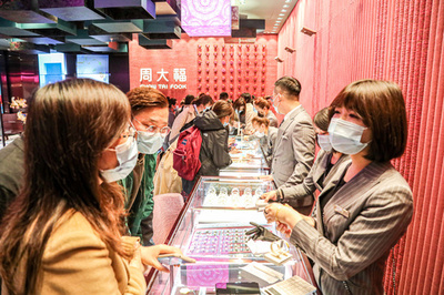 中国で金の消費量が急回復 若い女性がゴールド好きになった理由は？