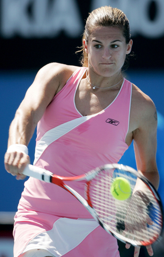 モウレズモ プーチェックを逆転で降し初戦突破