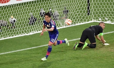 長友、香川の連続ゴールに期待