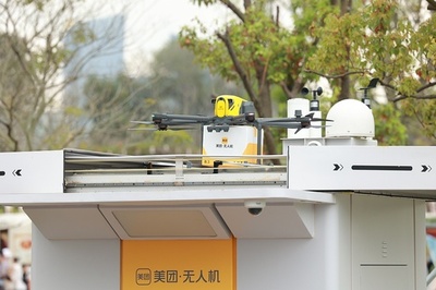美団、ドローン物流を本格商業化へ 「低空経済」普及に向けたコスト削減と課題