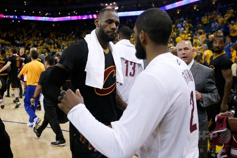 キャブスが2勝目、NBAファイナル制覇に望みつなぐ