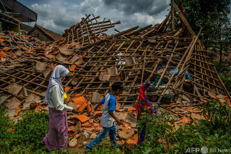 インドネシア地震、死者602人に急増 住民の報告遅れで 写真4枚 国際ニュース：AFPBB News