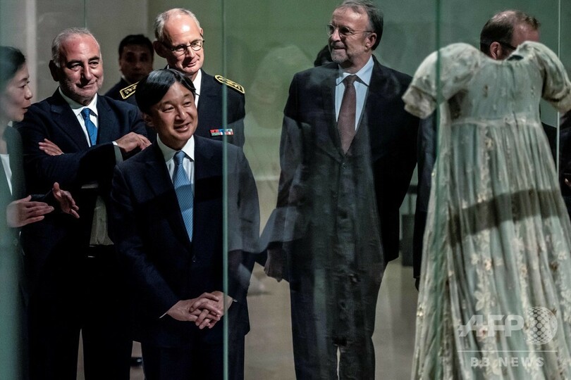 訪仏中の皇太子さま、リヨンで織物博物館と補習授業校を視察