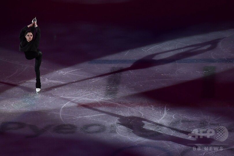 羽生やザギトワらが華麗な演技、フィギュアスケート・エキシビション 平昌五輪