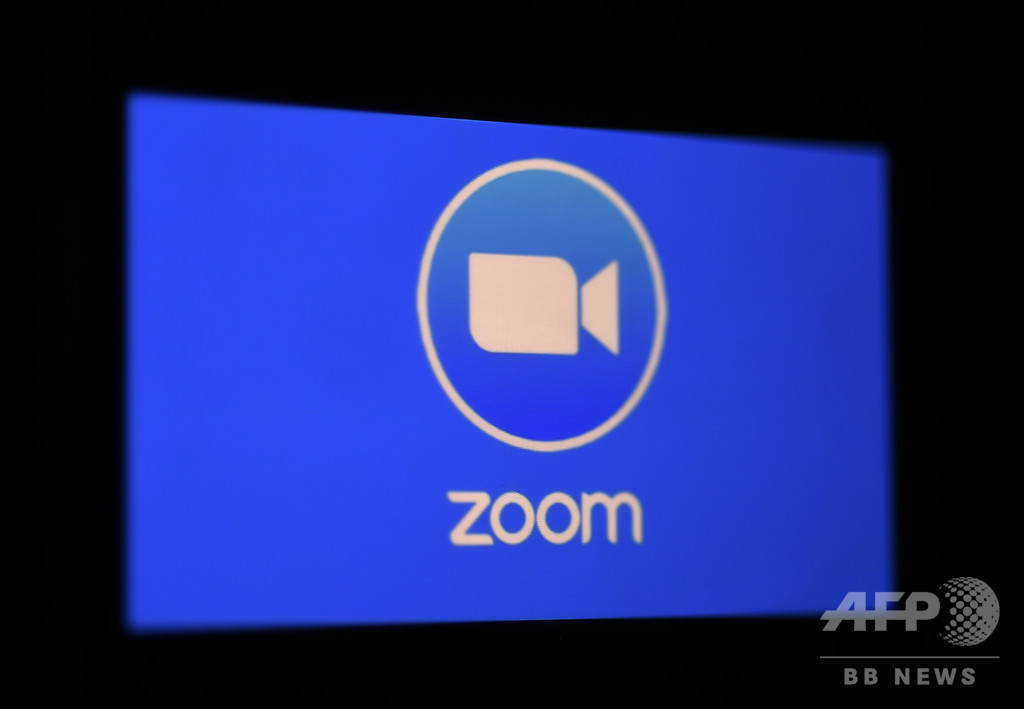 Zoom会議でやらかし 下半身露出の米評論家も停職 Zoom会議でやらかし 下半身露出の米評論家も停職