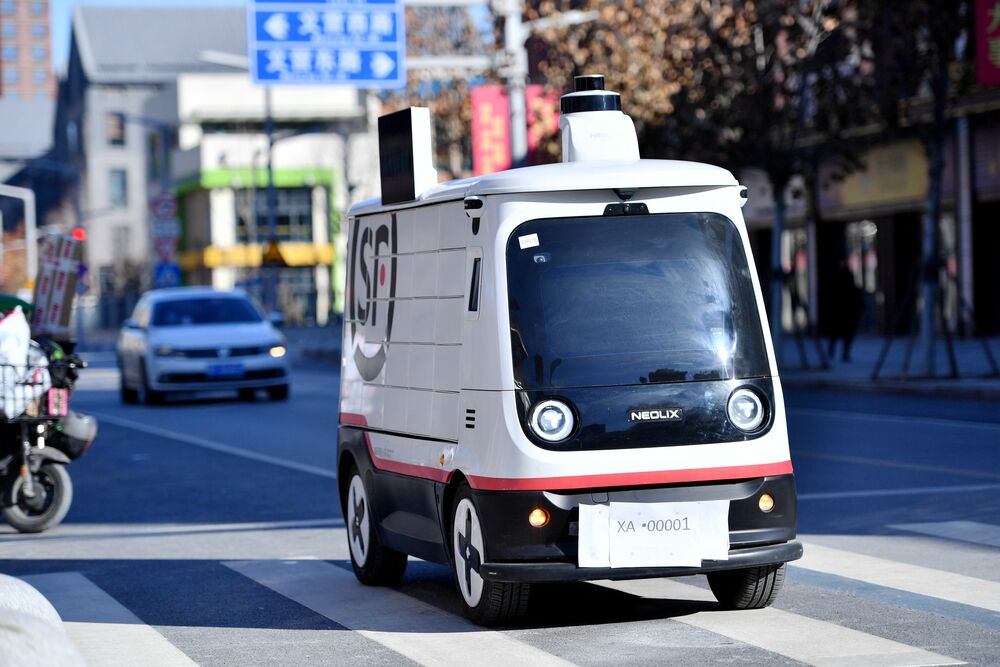 雄安新区に溶け込む無人配送車 中国河北省 写真9枚 国際ニュース：AFPBB News