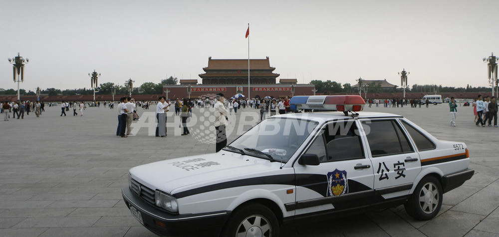 警察官がパトカーで死亡事故 飲酒運転か 中国 写真1枚 国際ニュース Afpbb News