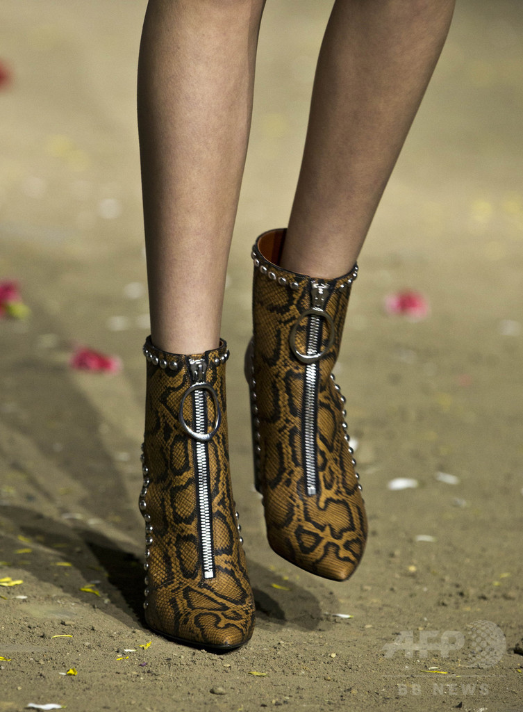 「3.1 フィリップ リム」17年春夏