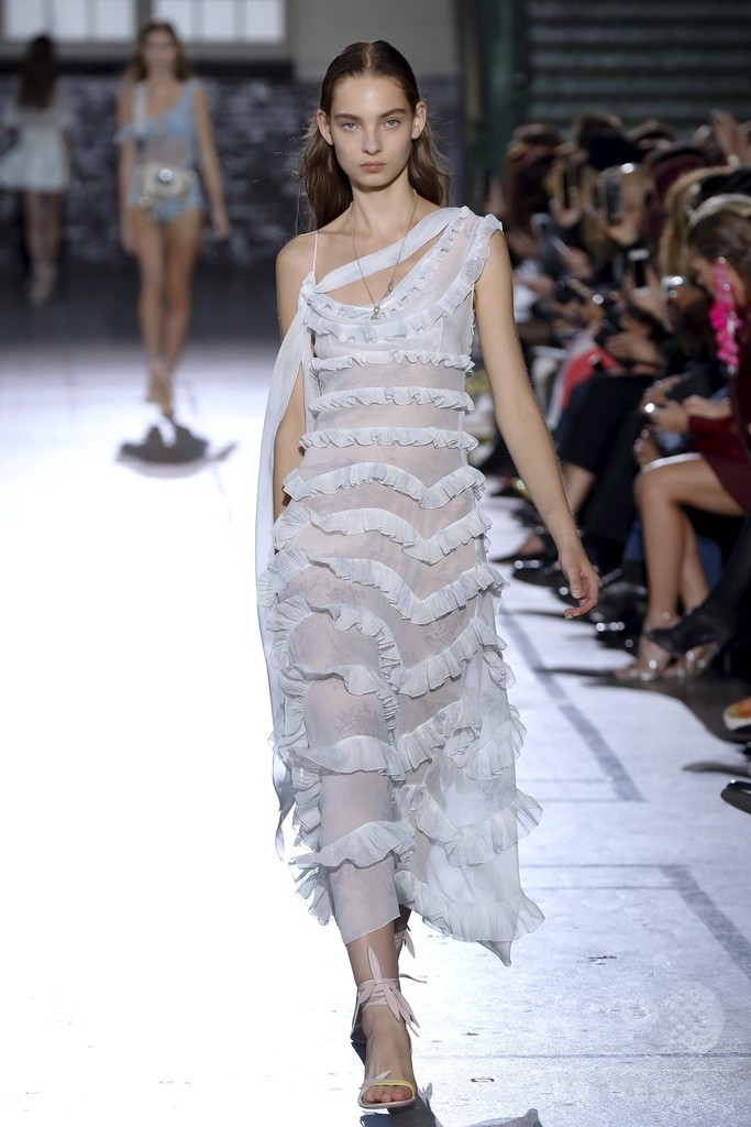 「ジョン・ガリアーノ」17年春夏