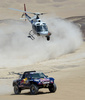 ダカールラリー2013（Dakar Rally 2013）第3ステージ。レースに臨むバギー（Buggy）のナセル・アルアティア（Nasser Al-Attiyah、2013年1月7日撮影）。(c)AFP/FRANCK FIFE