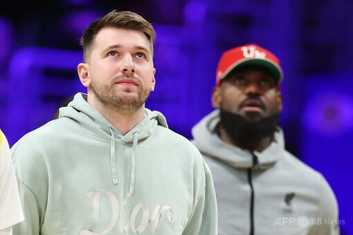 八村塁、27歳誕生日に24得点 レイカーズ5連勝に貢献 写真4枚 国際