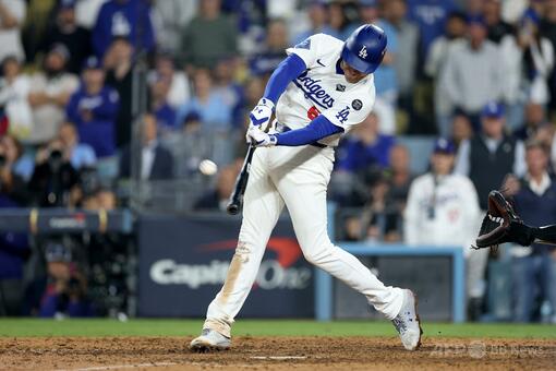 ドジャースが延長18回劇的サヨナラ勝ち WS連勝 写真4枚 国際ニュース