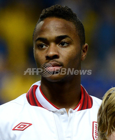 スターリング、イングランド代表でのプレーを明言 写真1枚 国際