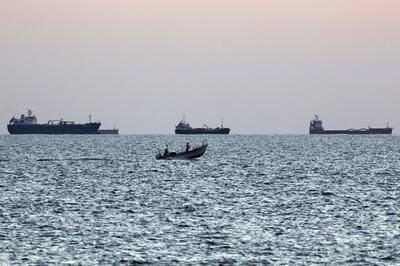 ウクライナ、地中海でロシアの「影の船団」を攻撃