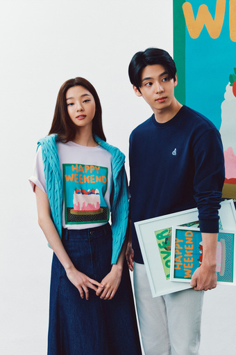 芸術作品がTシャツに…ファッション業界、異業種コラボがブーム – KOREA WAVE