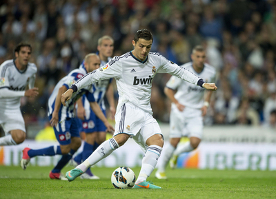 R・マドリードがデポルティボに大勝、C・ロナウドがハットトリック