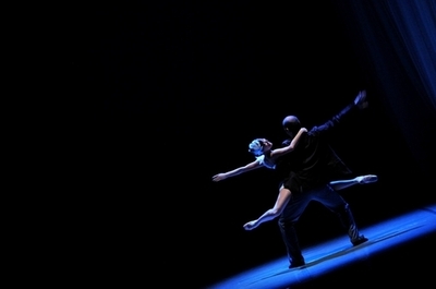 「シンデレラ」は政治的？時間帯変更に揺れるカムチャツカ