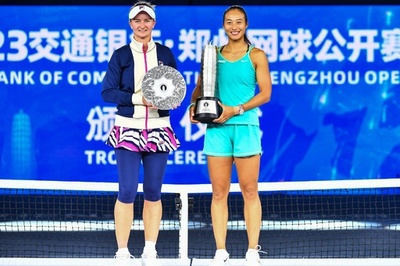 鄭がツアー2勝目 決勝でクレイチコバ破る 鄭州OP