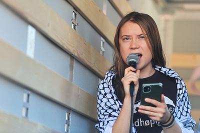 グレタさん「トランプ氏、はるかに危険」 イスラエル支援のハリス氏も批判