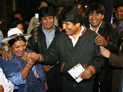 映画『Evo Pueblo』プレミア上映会 ボリビアのモラレス大統領登場