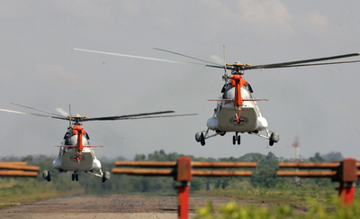 コロンビアFARC人質事件、人質救出にむけICRCのヘリコプターが出発　