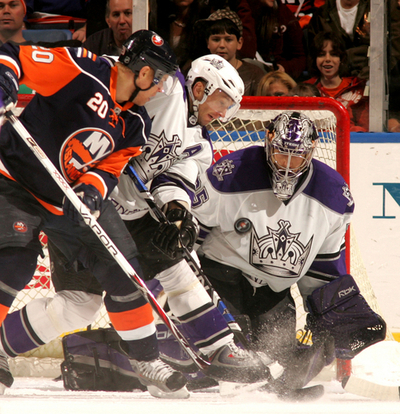 キングス アイランダーズを破る