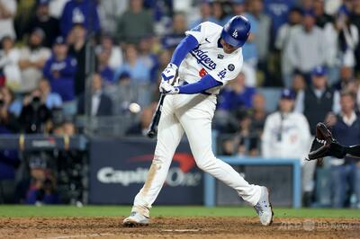 ドジャースが延長18回劇的サヨナラ勝ち WS連勝