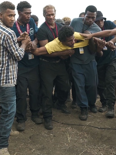 ソロモン諸島で自衛官襲われる ガダルカナル島慰霊式に出席中