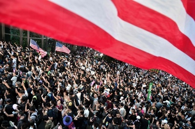 香港民主派、米国領事館へ向けてデモ行進 中国への圧力試みる