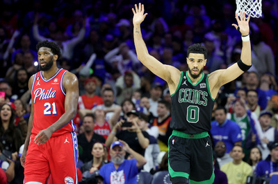 セルティックスが敵地で2勝目 エンビードのMVP祝福ムード壊す