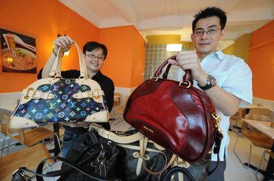 高級ハンドバッグは買わずにレンタル、シンガポールで人気