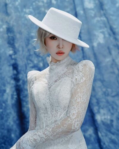 2NE1のMINZY、純白ドレス姿のコンセプトフォト公開…28日に新作「CALLING」