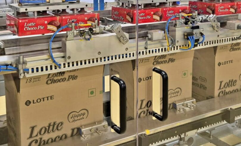 韓国ロッテウェルフードのインド法人「ロッテ・インディア」の第4生産ラインでチョコパイが製造されている=ロッテウェルフード(c)KOREA WAVE