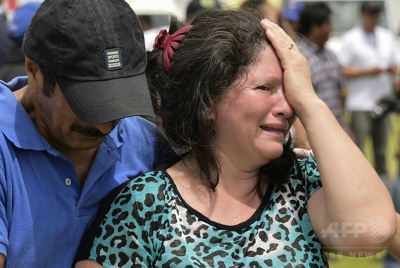 エクアドル地震、死者413人に 復興費用は「数十億ドル」