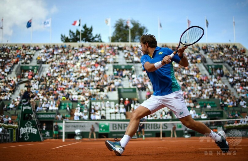 「完璧だった」ワウリンカがチリッチ圧倒、年長記録で全仏OP4強