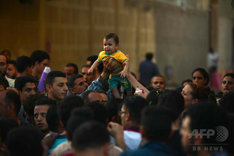 襲撃でキリスト教徒28人死亡 エジプト、報復でリビア過激派空爆