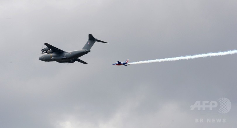 先月墜落したa400m輸送機 パリ航空ショーでデモ飛行へ 写真12枚 国際ニュース Afpbb News