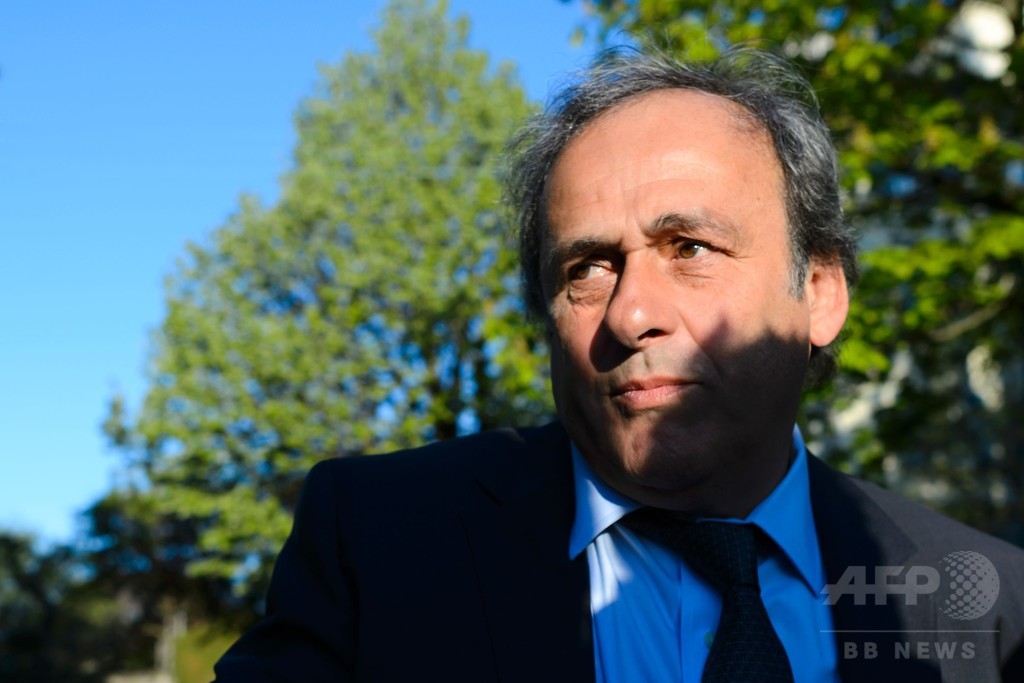 プラティニ氏、UEFA会長辞任へ 処分取り消し認められず プラティニ氏、UEFA会長辞任へ 処分取り消し認められず