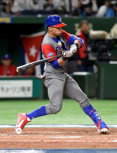 山田哲人が2本塁打の活躍！！侍ジャパンが決勝ラウンドに前進