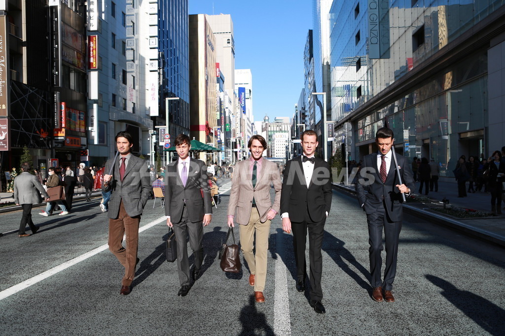 アルフレッド　ダンヒルが銀座の街と男性をオシャレにする