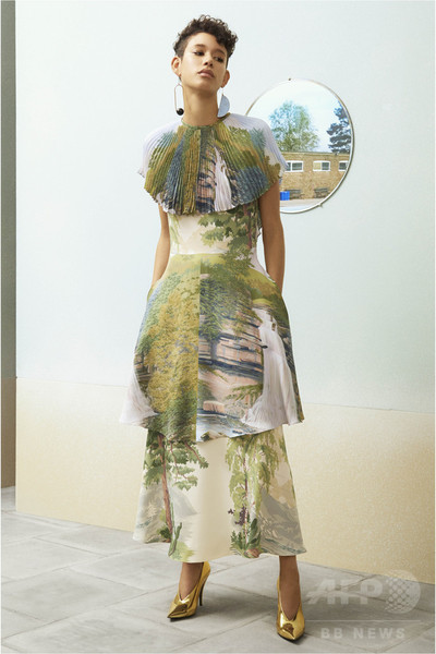 「ステラ マッカートニ」ブランド初のメンズ＆ウィメンズ、アビー・ロード・スタジオで発表