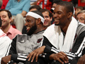 米プロバスケットボール協会（NBA）は5日、12-13レギュラーシーズンの最優秀選手（MVP）を発表し、マイアミ・ヒート（Miami Heat）のレブロン・ジェームズ（LeBron James）を選出した。

ここでは同選手の12-13レギュラーシーズンを写真で振り返る。

ベンチでクリス・ボッシュ（Chris Bosh、右）と談笑するレブロン・ジェームズ（2013年4月14日撮影）。(c)AFP/Getty Images/NBAE/Issac Baldizon