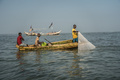 ギニア湾で漁を行う漁師（2019年7月21日撮影、資料写真）。(c)Natalija Gormalova / AFP