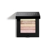 「ボビイ ブラウン（BOBBI BROWN）」2010年夏の新色「ピンクオイスターコレクション」。シマーブリック（ピンクオイスター）　5460円。（c）BOBBI BROWN