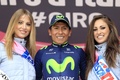 第97回ジロ・デ・イタリア（2014 Giro d&apos;Italia）、第16ステージ（ポンテ・ディ・レーニョからヴァル・マルテッロ/マルテルタル、139キロメートル）。ステージを制覇し、祝福を受けるモビスター・チーム（Movistar Team）のナイロ・キンタナ（Nairo Quintana、2014年5月27日撮影）。(c)AFP/LUK BENIES