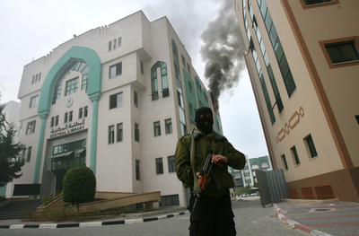 アッバス議長とハマス指導者、停戦を宣言 - パレスチナ自治区